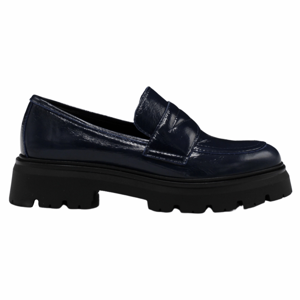 Nina Loafer Difference Between Oxfords And Wingtips