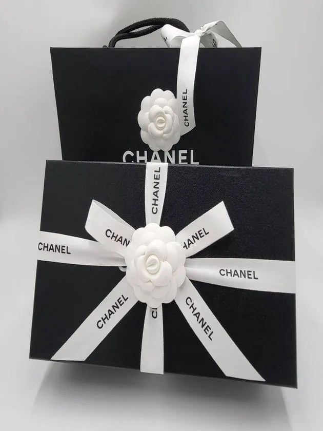 Slip Resistant Shoes Flats Two Tone Lambskin Ballerina Beige Black Chanel