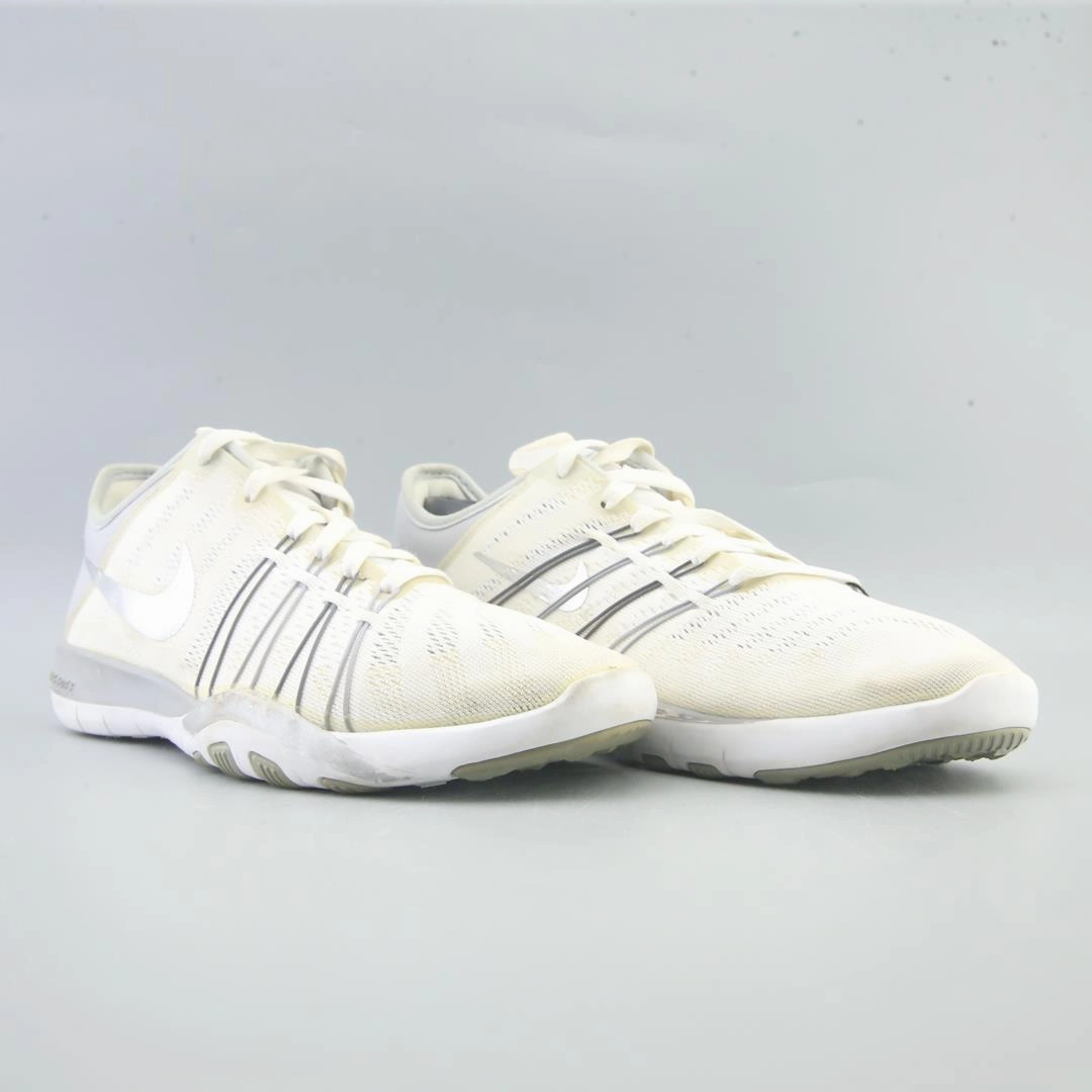 NIKE FREE TR 6 Good Running Shoes For Pronated Feet