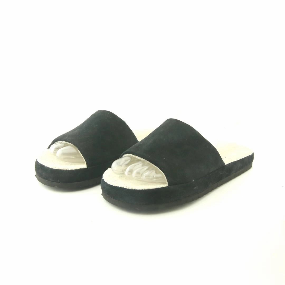 VINCE. KALINA Mudd Platform Slippers