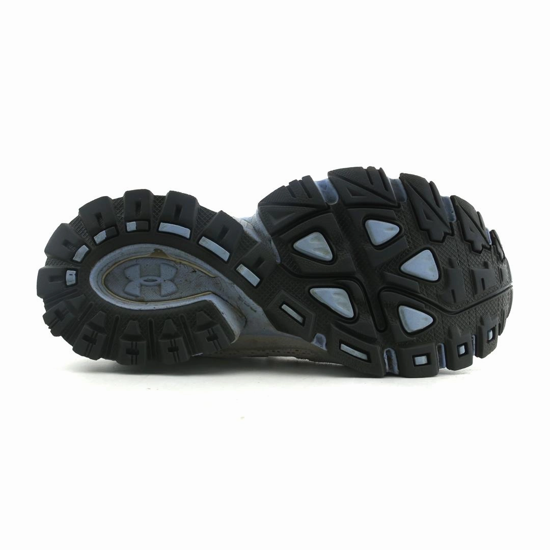 UNDER ARMOUR ARMOURLASTIC Surge 4 Running Shoes