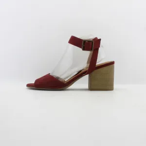 UNIVERSAL THREAD . Bottom Of A High Heel