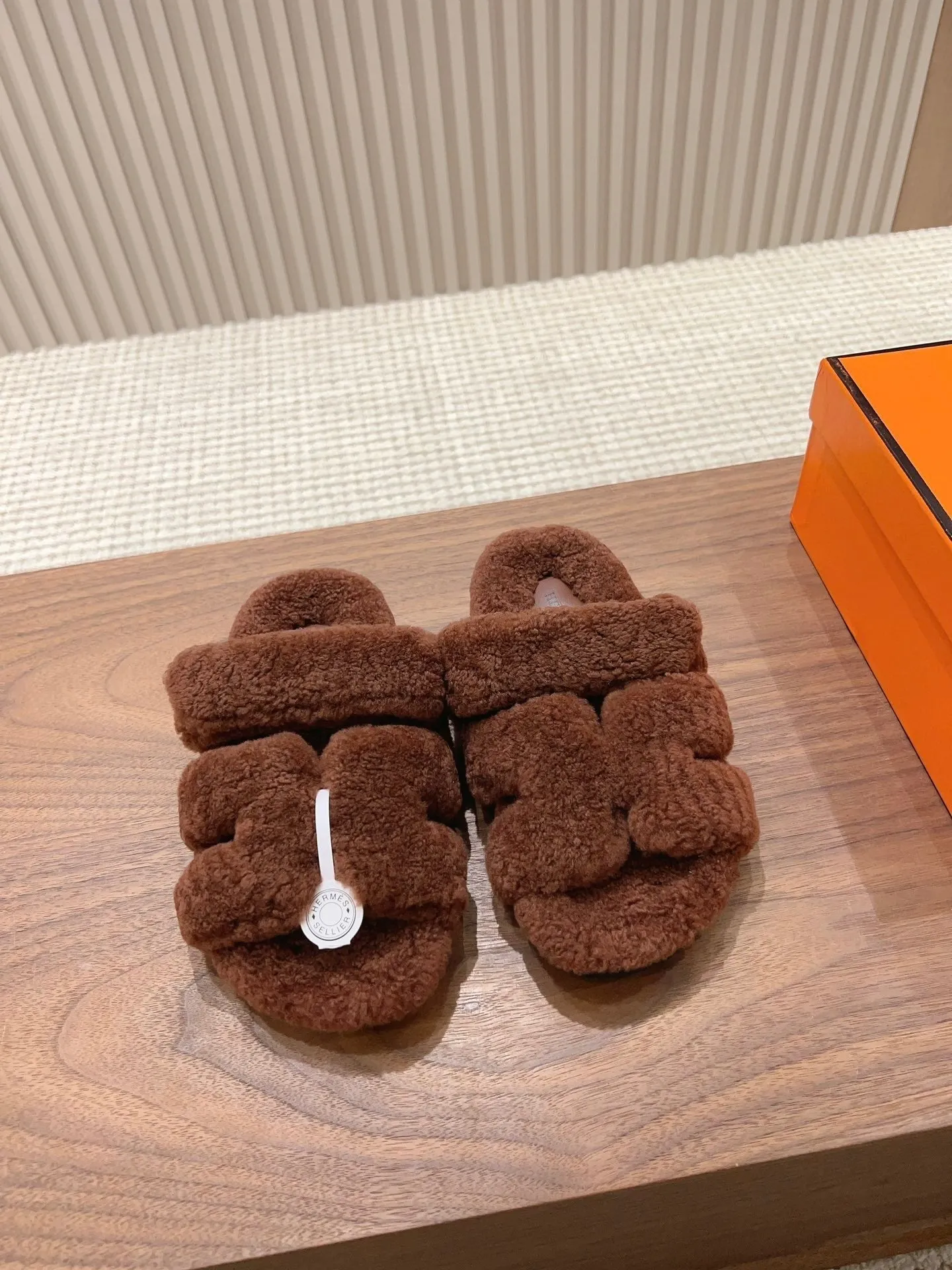 SE1231 H Chypre Sandal / Size5-10 Footbed Sandals