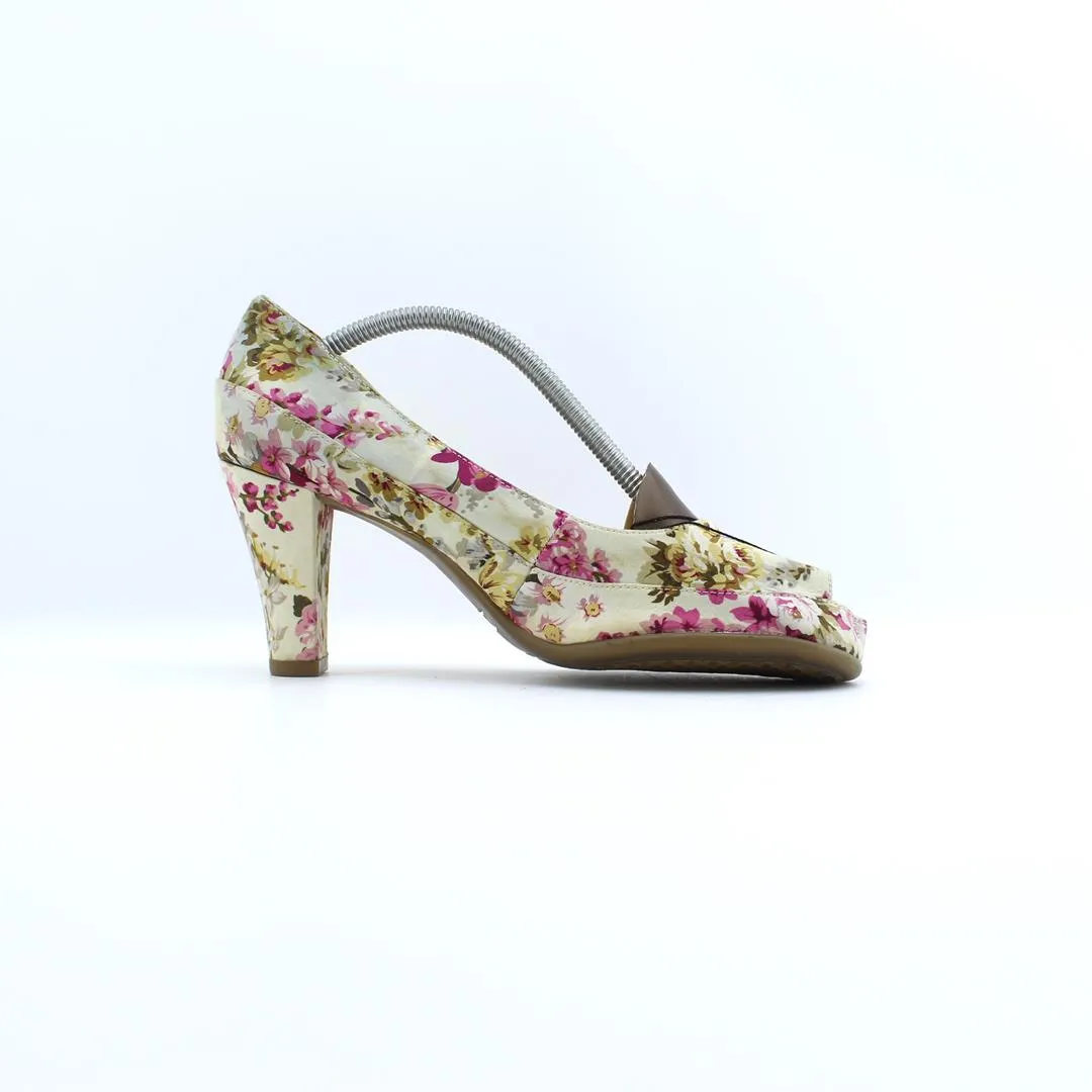 A2 BY AEROSOLES High Heel Licker