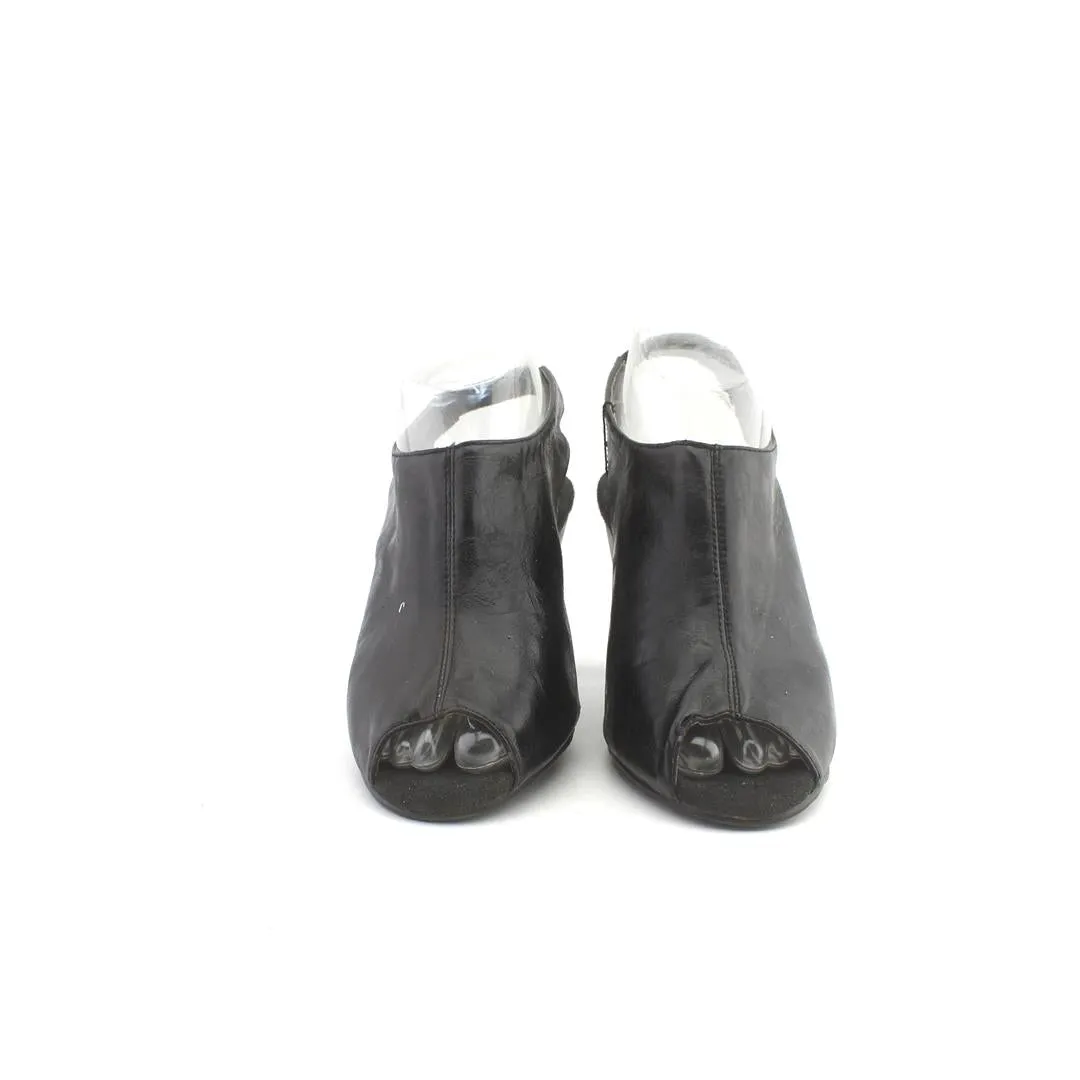 Gray High Heels AEROSOLES .