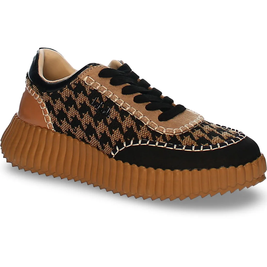 Whipstitch 1026 Sneakers And Socks