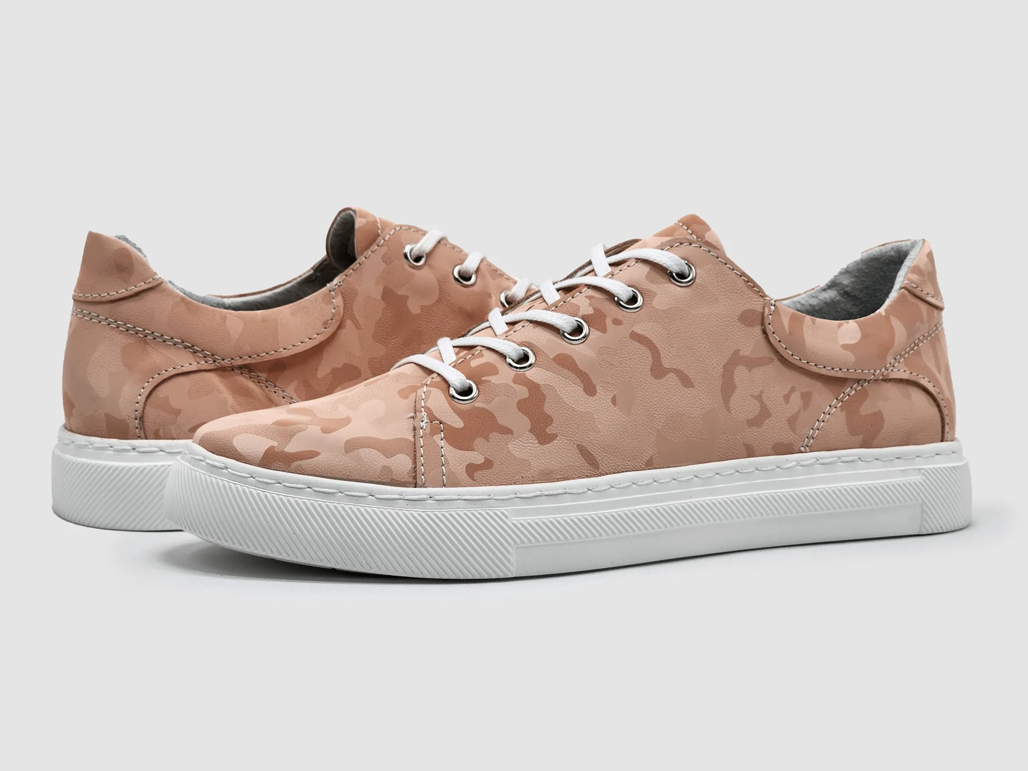 70s Sneakers Women's Classic Camo Leather Sneakers - Pink