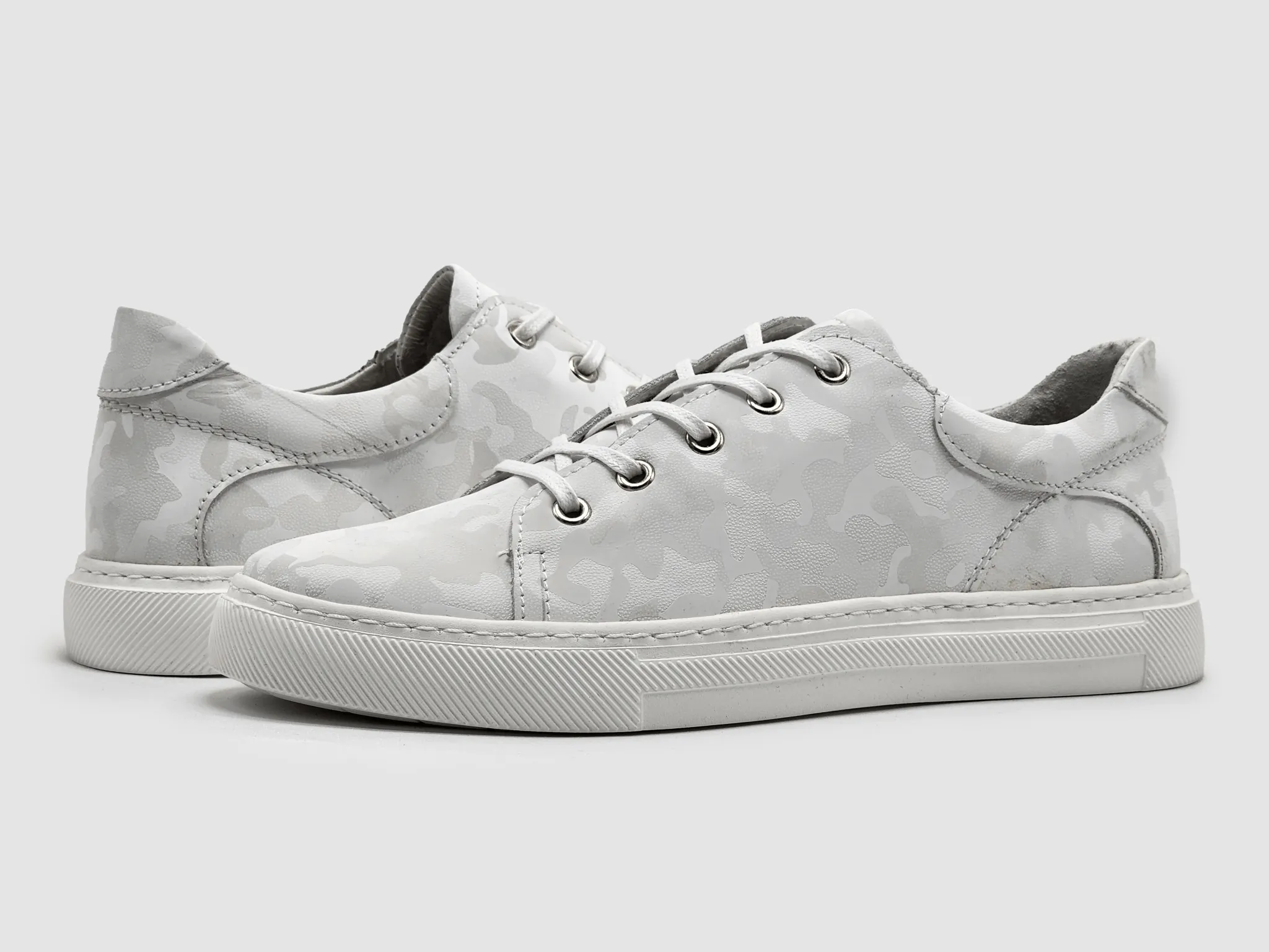 Women's Classic Camo Leather Sneakers - White Best Sneakers For Treadmill Running