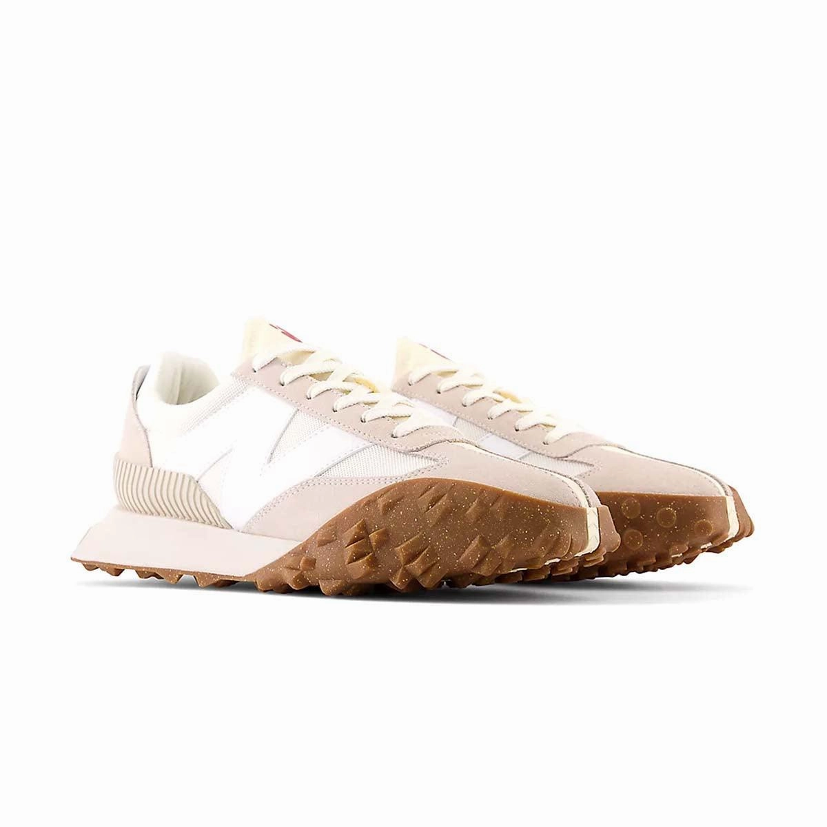 XC-72 'Moonbeam' New Balance Men's Fuelcell 990 V6 Sneaker